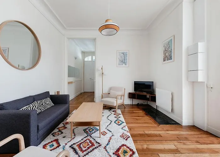 Charming Ground Floor Rue Du Faubourg Saint Honore Apartman