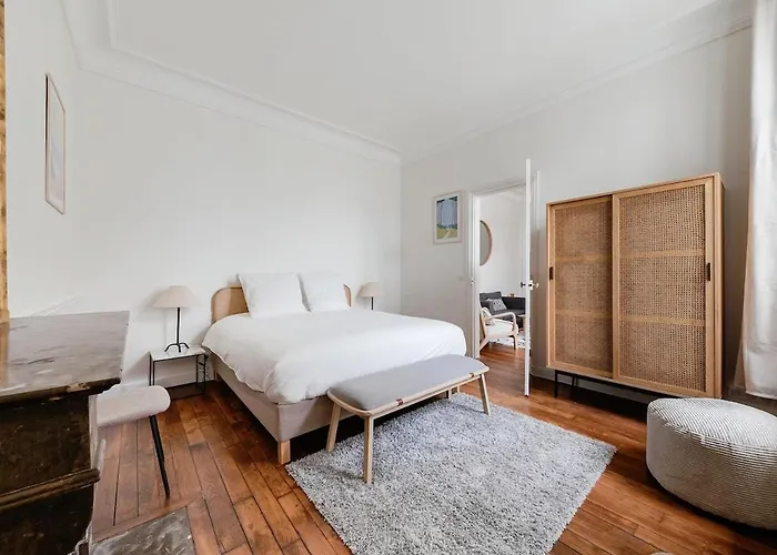 Charming Ground Floor Rue Du Faubourg Saint Honore * Párizs