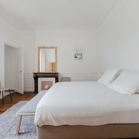 Charming Ground Floor Rue Du Faubourg Saint Honore Apartment Paris